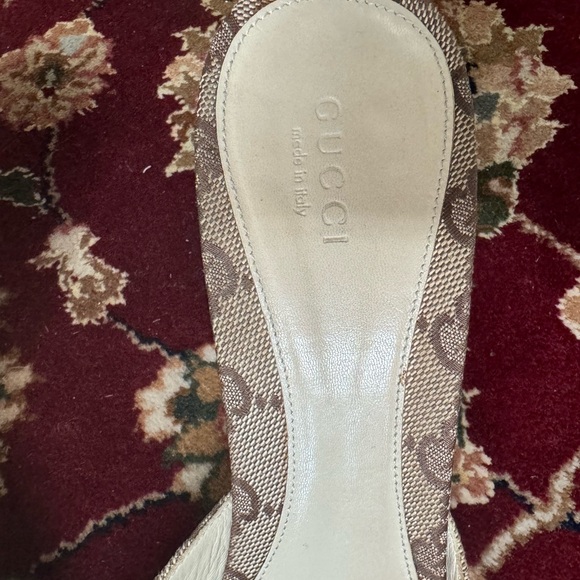 🍁SOLD🍁Gucci Monogram Mules - Picture 4 of 15